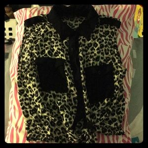 Knit Cheetah Print Top